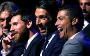 ميسي أم رونالدو: من يتصدر قائمة المشاركات في كأس العالم؟