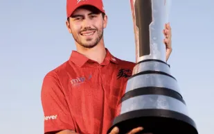 باليستر يتوّج بلقبه الأول في بطولة السعودية الدولية للجولف 2025