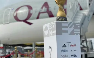 اللجنة المنظمة تطلق أغنية "مكاني" لمحمد منير استعداداً لكأس العرب 2025 (فيديو)