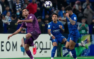 الهلال السعودي يمطر شباك الشرطة العراقي برباعية ويواصل صدارته الآسيوية (فيديو)