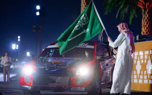 انطلاق الجولة الختامية لـ"رالي السعودية 2025" بحضور رسمي وشعبي كبير (صور)