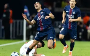 صدمة لباريس والمغرب.. إصابة أشرف حكيمي تُنهي موسمه قبل 2026