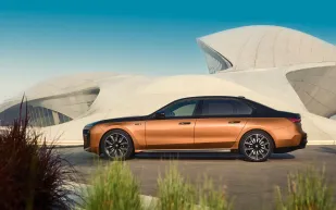 صراع الأساطير الألمانيّة: بي أم دبليو ومرسيدس في مواجهة تاريخيّة