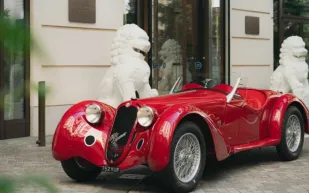 بيع سيارة Alfa Romeo 8C 2900 B Spider الكلاسيكية بأكثر من ‎2.8‎ مليون جنيه إسترليني في لندن