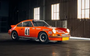 بعد 50 عامًا.. Porsche 911 RS 2.7 Touring تعود للأضواء في مزاد تاريخي