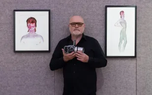 غلاف ألبوم ديفيد بوي "علاء الدين ساين" بأكثر من 496 ألف دولار في مزاد "بونهامز﻿"