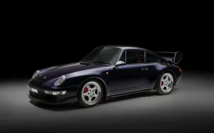 تحفة بورشه النادرة Carrera RS 3.8 تتصدر مزاد أبوظبي المرتقب