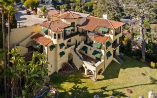 لأول مرة منذ نصف قرن.. منزل نجم دراكولا بيلا لوغوسي يُعرض للبيع