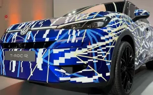 فولكس فاجن T-Roc R الكهربائية قادمة.. ما المفاجأة التي تخفيها؟
