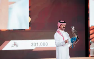 مزاد نادي الصقور السعودي يتخطّى 5 ملايين ريال في ليلة واحدة بصفقتين ناريّتين