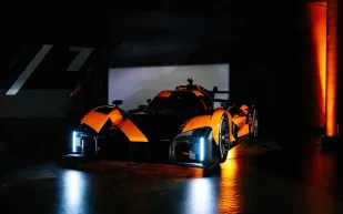 مزاد RM Sotheby’s يكشف عن أول ماكلارين Hypercar بسعر مذهل (فيديو)