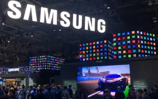 سامسونج تكشف عن شاشة ذكية تُغيّر مفهوم المشاهدة بقدرتها على متابعة حركتك