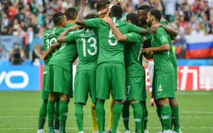 منتخب عربي وحيد "قد" يواجه السعودية في كأس العالم 2026.. تعرّف عليه