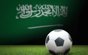 منتخب السعودية في المستوى الثالث.. "فيفا" يكشف تفاصيل قرعة كأس العالم 2026