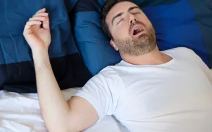 الأطباء يحذرون من عادة التنفس عبر الفم.. وهذه أفضل الحلول