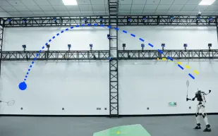 PHYBOT C1.. هل يمكن لروبوت لعب الريشة الطائرة ضد البشر؟ (فيديو)