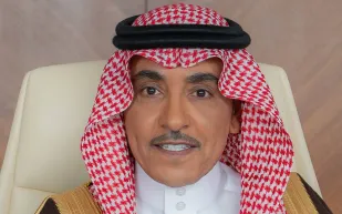 وزير الإعلام يستعرض إنجازات المملكة في الذكاء الاصطناعي والتحول الرقمي