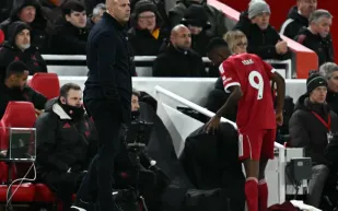 سلوت يكشف مدة غياب إيزاك عن ليفربول وخطة الفريق المقبلة