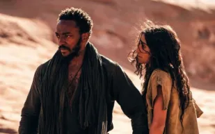  "محاربة الصحراء" يصل مهرجان البحر الأحمر السينمائي الدولي.. تعرف على القصة والأبطال 