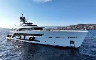 الفخامة والراحة.. الكشف عن يخت أليا سيرينيتي الجديد