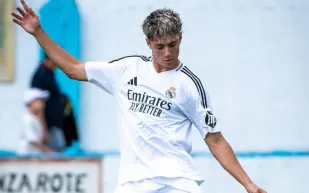 أزمة الظهير الأيسر تصنع بطلًا جديدًا في ريال مدريد: قصة فيكتور فالديبيناس