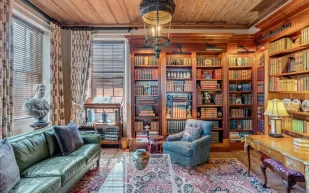 بعد أكثر من قرنين.. قصر تشارلستون التاريخي يبحث عن مالك جديد