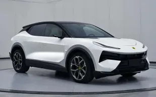 بمحرك توربيني وبطارية أصغر..  Lotus تدخل عالم السيارات الهجينة