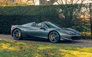 Ferrari 458 Spider نادرة بحالة المصنع… فرصة فريدة في مزاد مرتقب