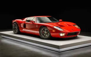 سيارة بول ووكر فورد جي تي 2005 معروضة للبيع..  فرصة نادرة لهواة السيارات