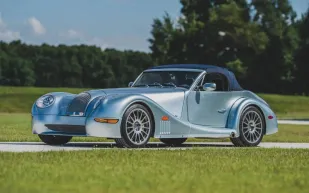 سيارة Morgan Aero 8.. تحفة بريطانية تجمع بين الأصالة والقوة الحديثة