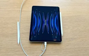 آبل تعيد بساطة تعدد المهام في iPadOS 26.2.. ماذا تغيّر؟