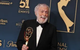 ديك فان دايك: أهملت عائلتي سعيًا وراء النجاح