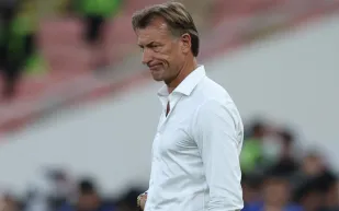 السعودية تودّع كأس العرب والخبراء ينتقدون "خطوة رينارد الغريبة"! (فيديو)