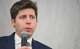 سام ألتمان يخطط لمنافسة إيلون ماسك بمشروع فضائي جديد