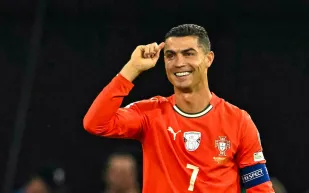 هل يشارك رونالدو أمام  الزوراء؟