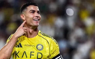 في أجواء من الدفء والحب.. كريستيانو رونالدو يحتفل مع عائلته بعيد الميلاد (فيديو)