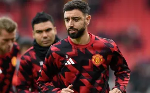 بايرن ميونخ يخطط لضم نجم مانشستر يونايتد.. وليفاندوفسكي يقترب من هذا الدوري