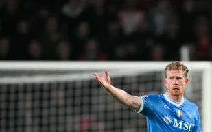 دي بروين يكشف عن اللاعب المفضّل للعب بجواره.. كريستيانو رونالدو أم ميسي؟