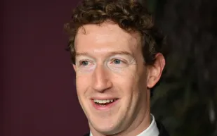 "نفاق بيئي".. مارك زوكربيرغ يتعرض لهجوم حاد بسبب يخته الفاخر البالغ 300 مليون دولار (فيديو)