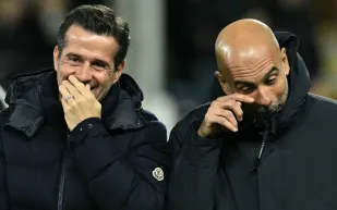 من برشلونة إلى مانشستر.. تفاصيل انفصال جوارديولا وزوجته تكشف لأول مرة