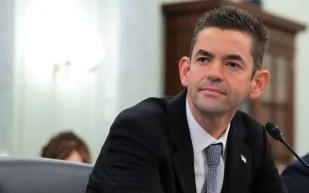 رسميًا.. الملياردير جاريد آيزكمان يتولى إدارة «ناسا» ويقود رحلة العودة إلى القمر