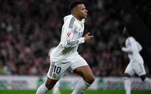 ريال مدريد يعلن المرشحين لجائزة لاعب الشهر… من يتصدر القائمة؟