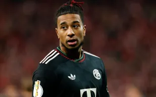 مايكل أوليز يتصدر قائمة الأكثر زيادة في القيمة السوقية لعام 2025