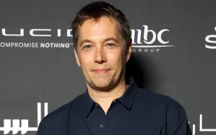 شون بيكر يكشف كواليس مسيرته الفنية في مهرجان البحر الأحمر السينمائي (فيديو)