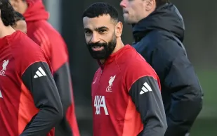 مواجهة حاسمة بين ليفربول وإنتر.. محمد صلاح في قلب الحدث رغم غيابه عن المباراة