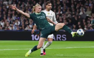 مانشستر سيتي يتسابق مع تشيلسي لضم هذا اللاعب