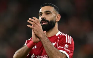 كاراغر يصدم جماهير ليفربول بتصريحات حادة عن مستقبل محمد صلاح