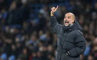 بماذا حذر غوارديولا لاعبيه خلال عطلة العام الجديد؟