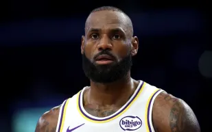 في عيد ميلاده الـ41.. ليبرون جيمس: هل سيصبح مليارديرًا قريبًا؟