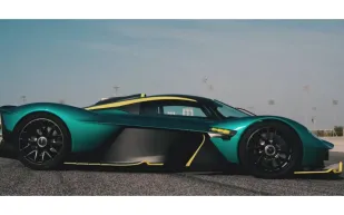 أستون مارتن الخارقة تسجل رقمًا قياسيًا جديدًا على مضمار أسترالي (فيديو)